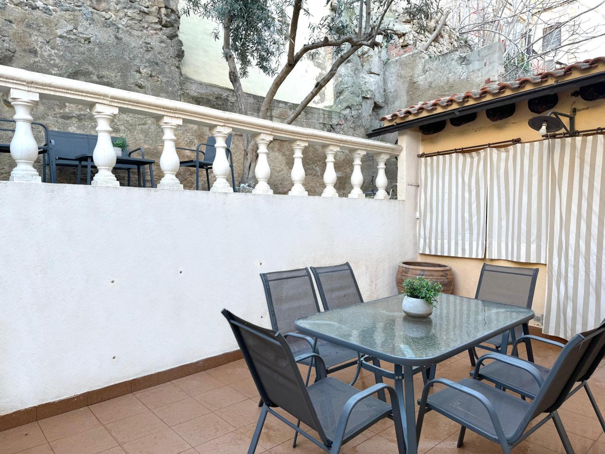 Vut Casa Orrios, En El Centro De Alcaniz. Buitenkant foto